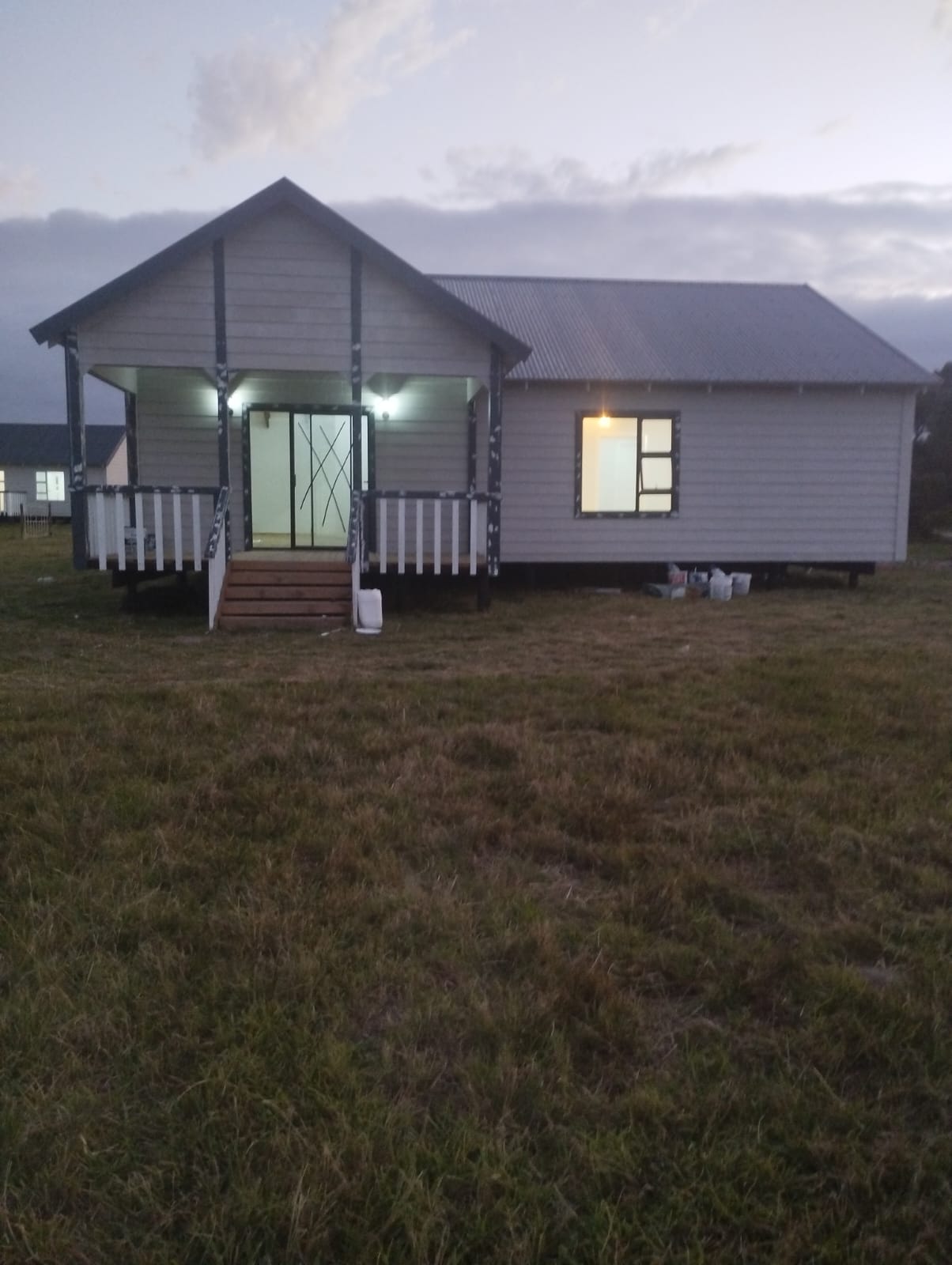 Nutec wendy house grey cladding
